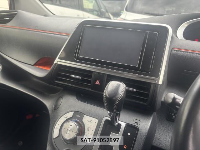 Toyota SIENTA 2019-09 8812719-8