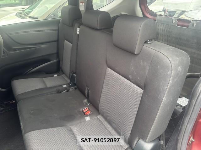 Toyota SIENTA 2019-09 8812719-9
