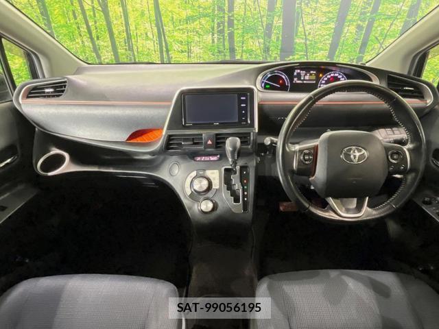 Toyota SIENTA 2017-07 8812914-1