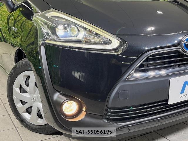 Toyota SIENTA 2017-07 8812914-11