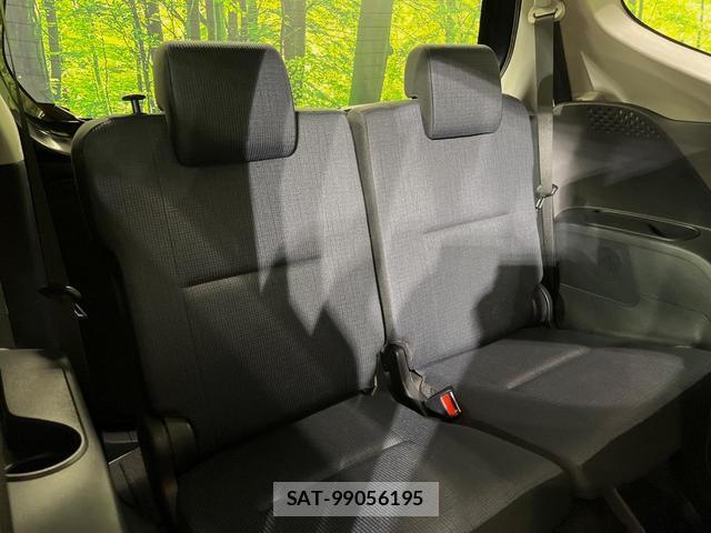 Toyota SIENTA 2017-07 8812914-8