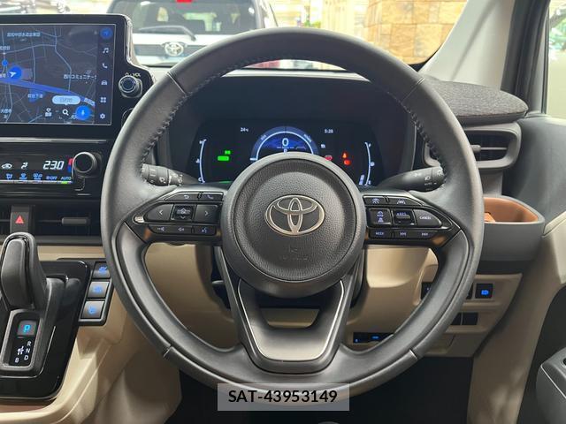 Toyota SIENTA 2024-10 8812943-10