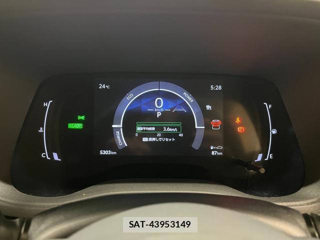 Toyota SIENTA 2024-10 8812943-11