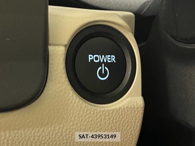 Toyota SIENTA 2024-10 8812943-18