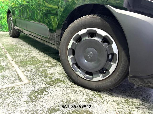 Toyota SIENTA 2023-09 8813204-11