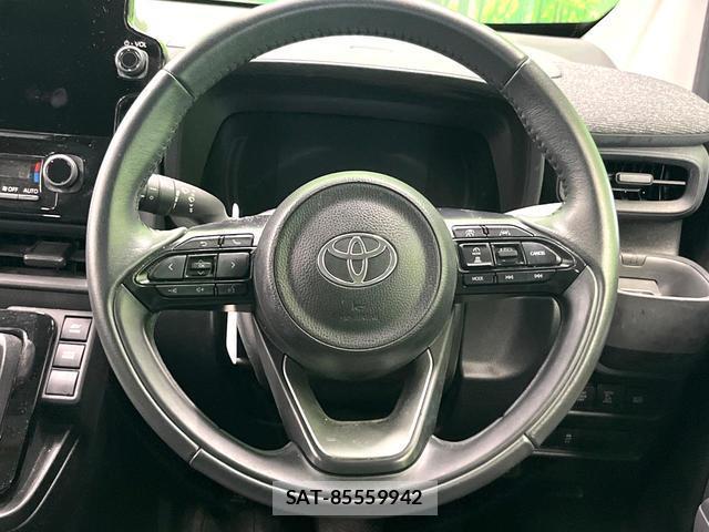 Toyota SIENTA 2023-09 8813204-7