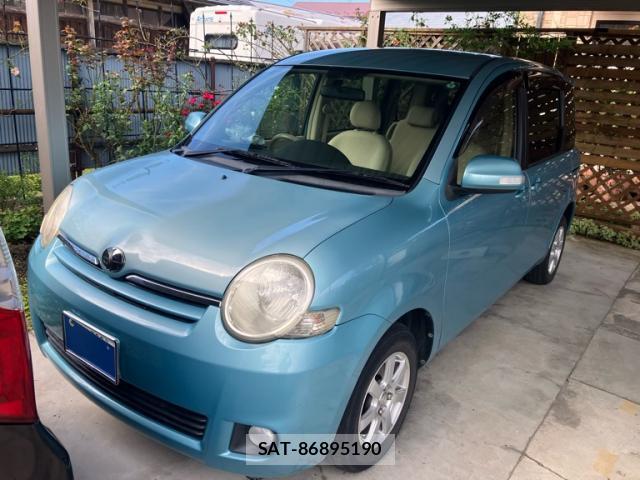 Toyota SIENTA 2009-11 8813302-0