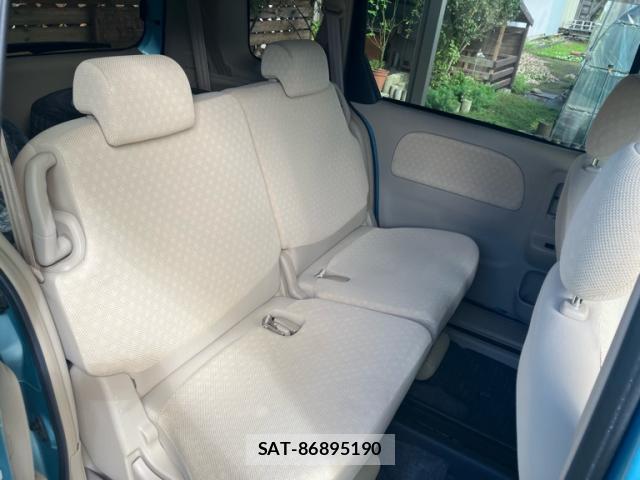 Toyota SIENTA 2009-11 8813302-14