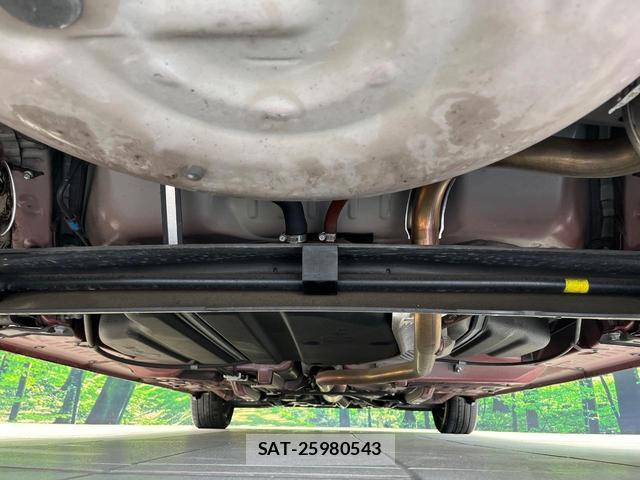 Toyota SIENTA 2020-02 8813423-19