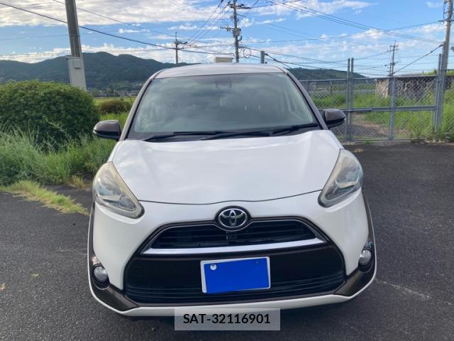 Toyota SIENTA 2015-11 8813572-0