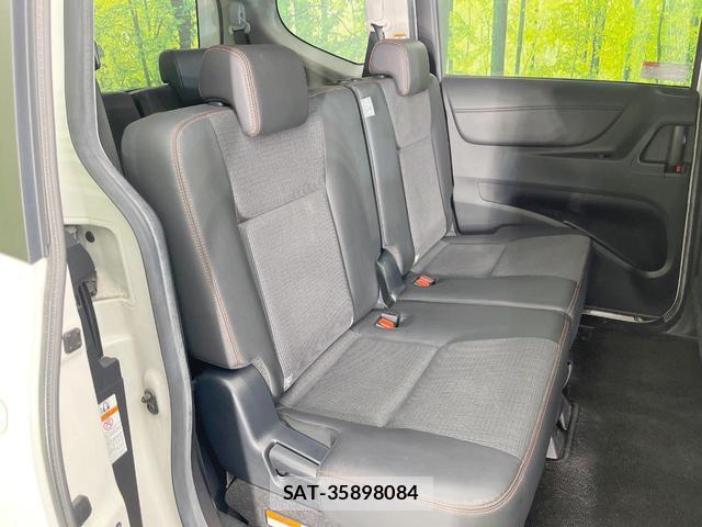 Toyota SIENTA 2017-12 8813989-8