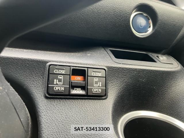 Toyota SIENTA 2015-09 8814096-10