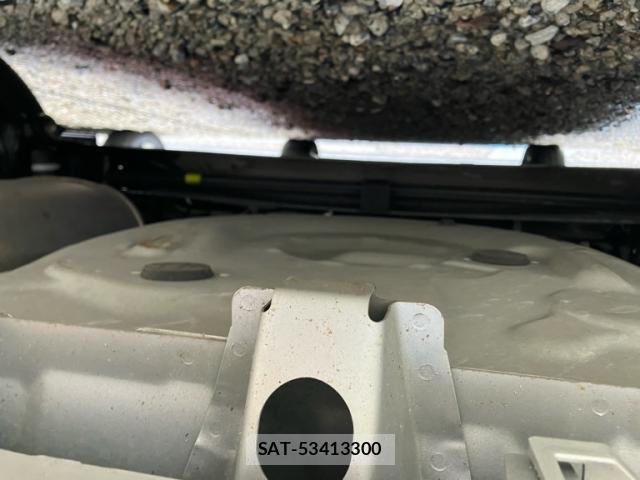 Toyota SIENTA 2015-09 8814096-18