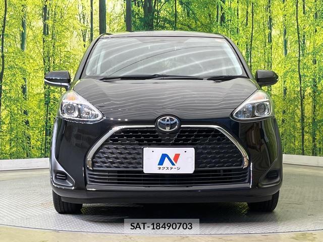 Toyota SIENTA 2021-10 8814244-14