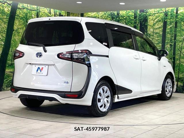 Toyota SIENTA 2015-10 8814452-17