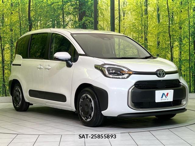 Toyota SIENTA 2026-08 8814473-16