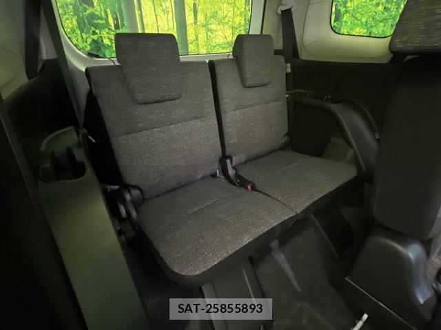 Toyota SIENTA 2026-08 8814473-9
