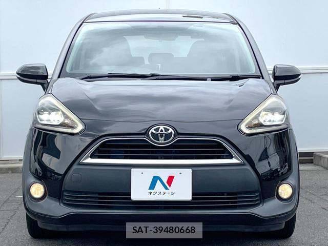 Toyota SIENTA 2016-06 8814636-13