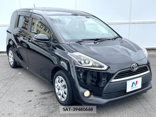 Toyota SIENTA 2016-06 8814636-15