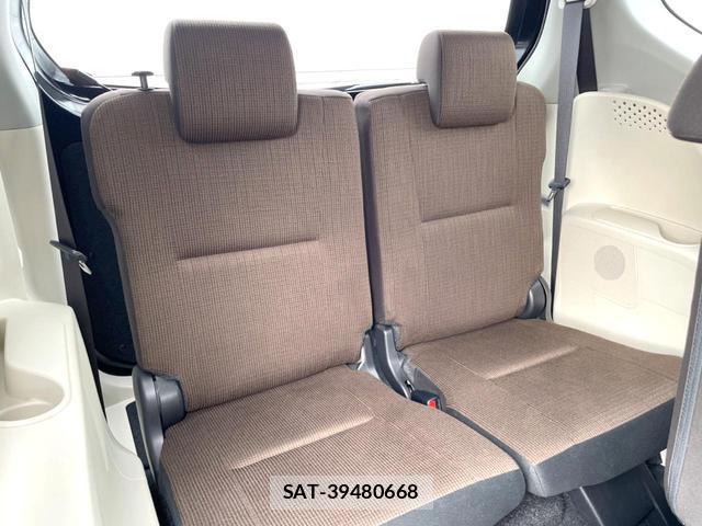 Toyota SIENTA 2016-06 8814636-9
