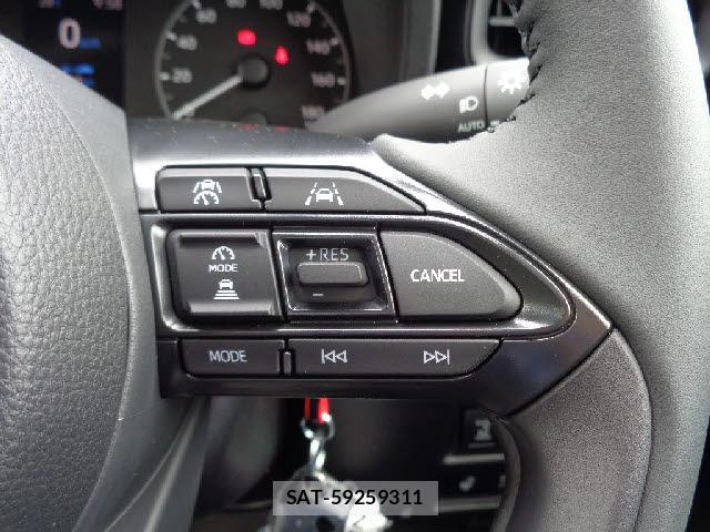 Toyota SIENTA 2026-06 8814647-9