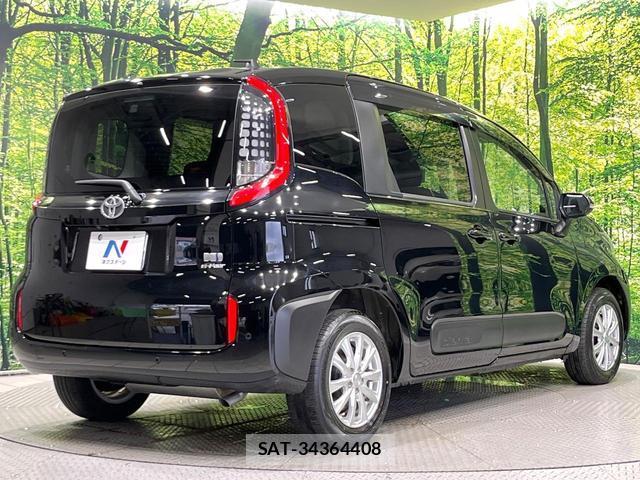 Toyota SIENTA 2023-01 8814681-16