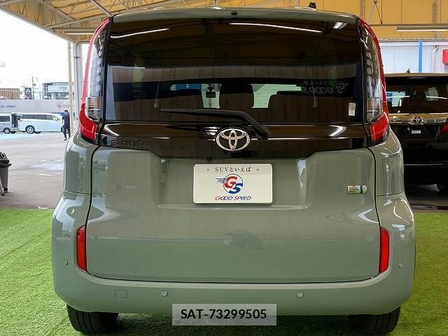 Toyota SIENTA 2023-11 8814878-15