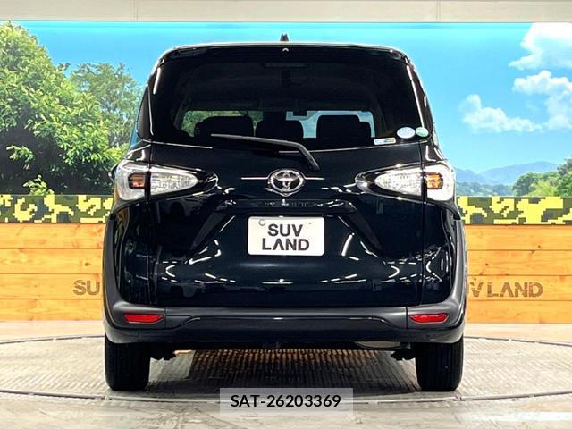 Toyota SIENTA 2018-02 8815070-14