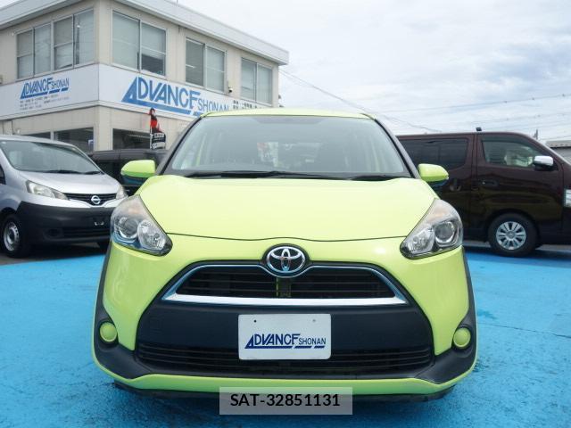 Toyota SIENTA 2015-09 8815298-10