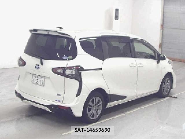 Toyota SIENTA 2018-04 8815419-3