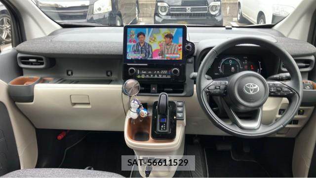 Toyota SIENTA 2024-02 8815464-2
