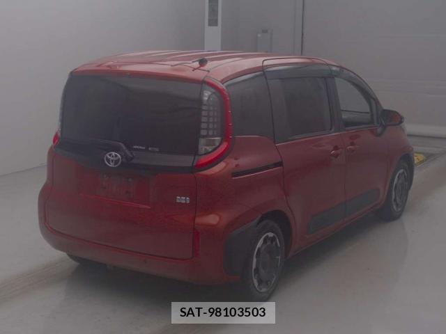 Toyota SIENTA 2023-08 8815629-1