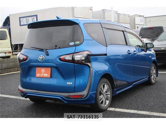 Toyota SIENTA 2016-10 8815684-15