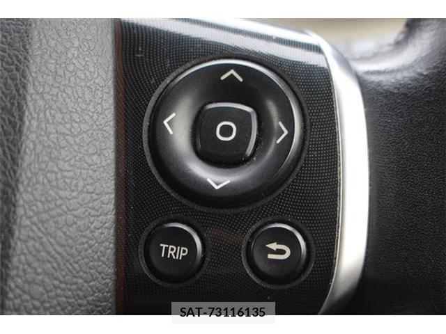 Toyota SIENTA 2016-10 8815684-6