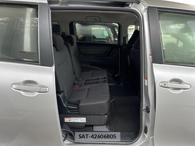 Toyota SIENTA 2021-09 8815698-14