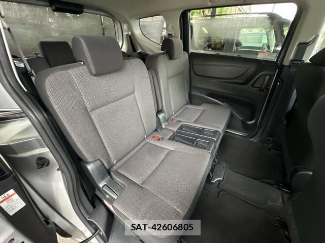 Toyota SIENTA 2021-09 8815698-15
