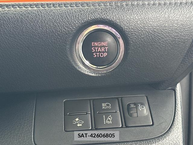 Toyota SIENTA 2021-09 8815698-8