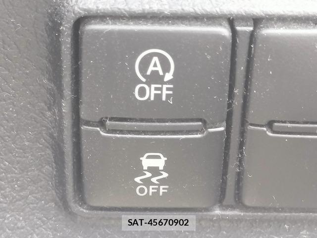 Toyota SIENTA 2017-10 8815736-12