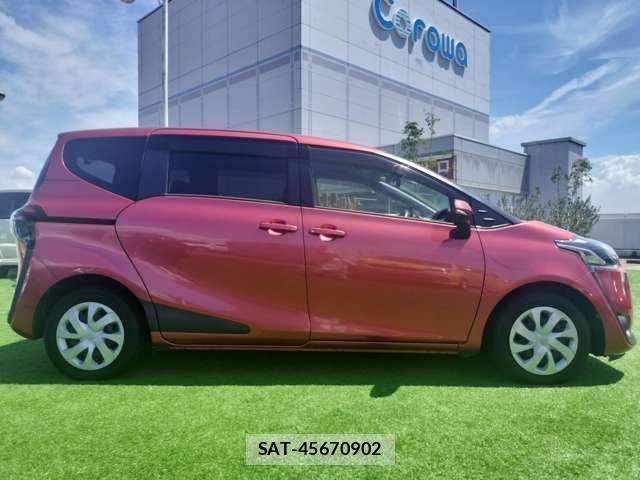 Toyota SIENTA 2017-10 8815736-18