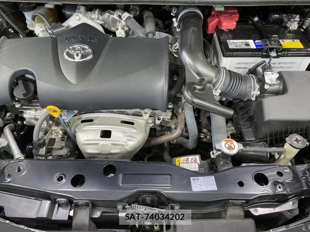 Toyota SIENTA 2022-05 8815885-17