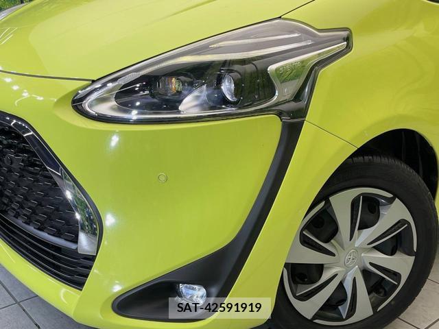 Toyota SIENTA 2019-11 8815928-12