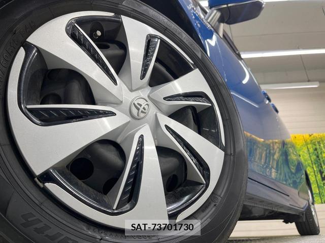 Toyota SIENTA 2017-01 8816460-13