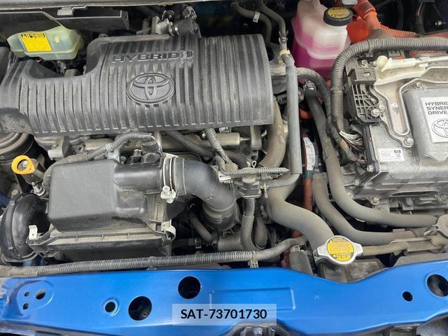 Toyota SIENTA 2017-01 8816460-18