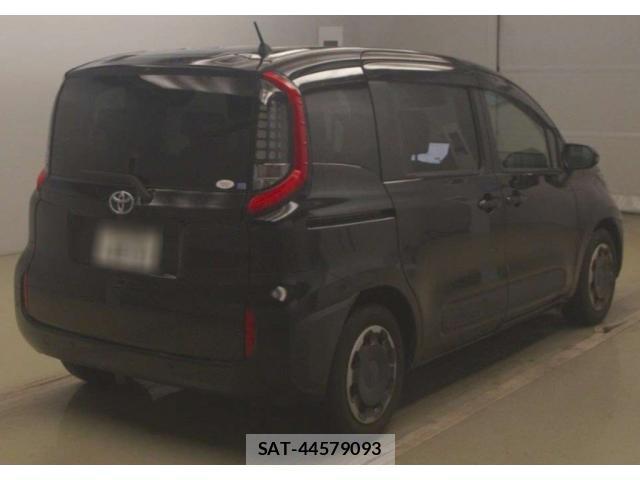 Toyota SIENTA 2023-02 8816555-1