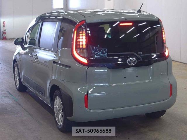 Toyota SIENTA 2025-03 8816567-1