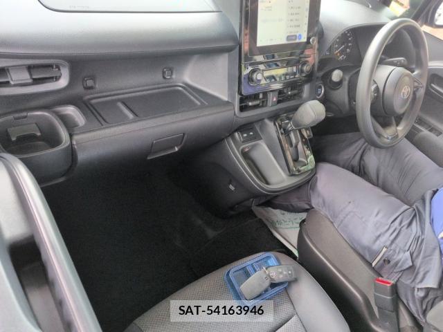 Toyota SIENTA 2023-11 8816749-2