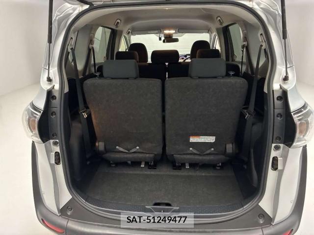 Toyota SIENTA 2021-07 8817094-6