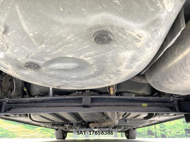 Toyota SIENTA 2019-03 8817234-19