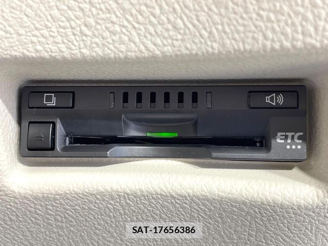 Toyota SIENTA 2019-03 8817234-6