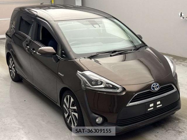 Toyota SIENTA 2017-10 8817337-11